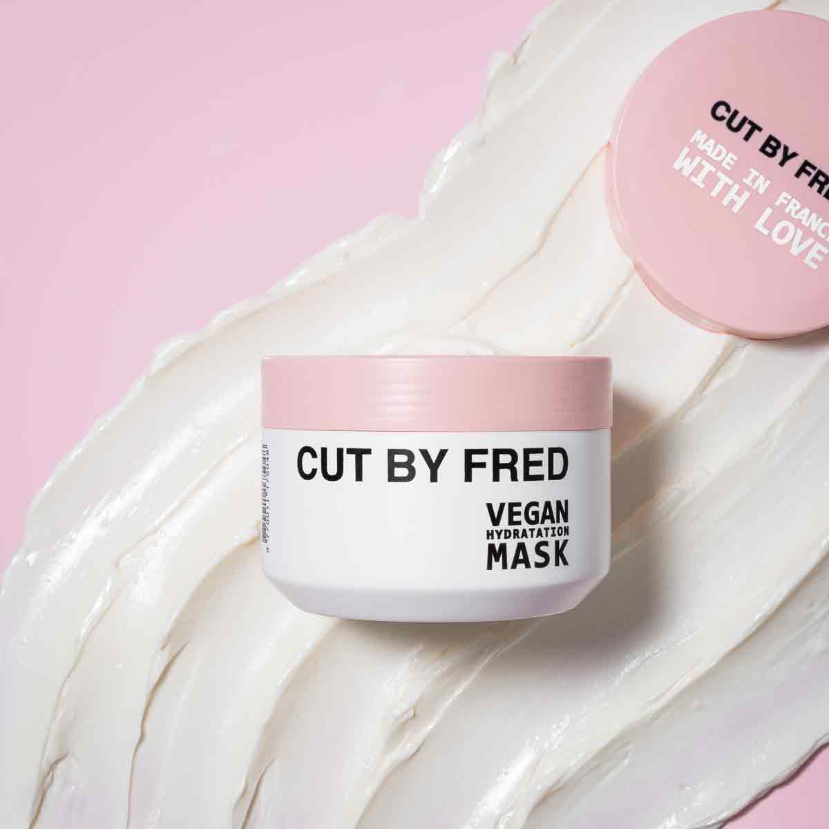 Cut by Fred | Premium Routine für hydrierte Locken und Wellen