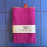 T-Shirt-Handtuch "Beerenpink" aus Bio-Baumwolle